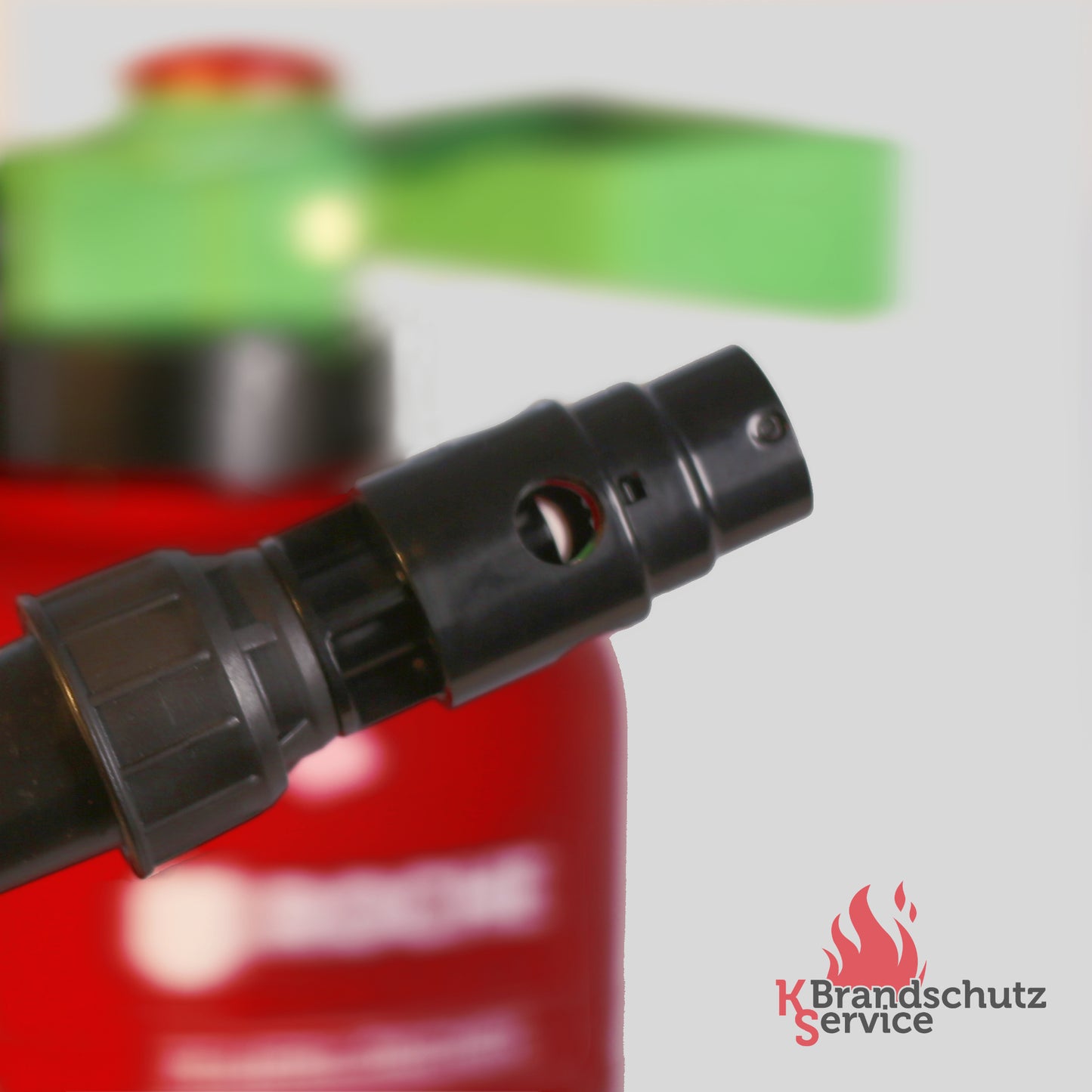 FeuerloescherMOBIAKFluorfrei_MBK22-FFECO-6-P1L_6kg_ABFSchaumloescher_27A_144B_25F_Detailansicht 2